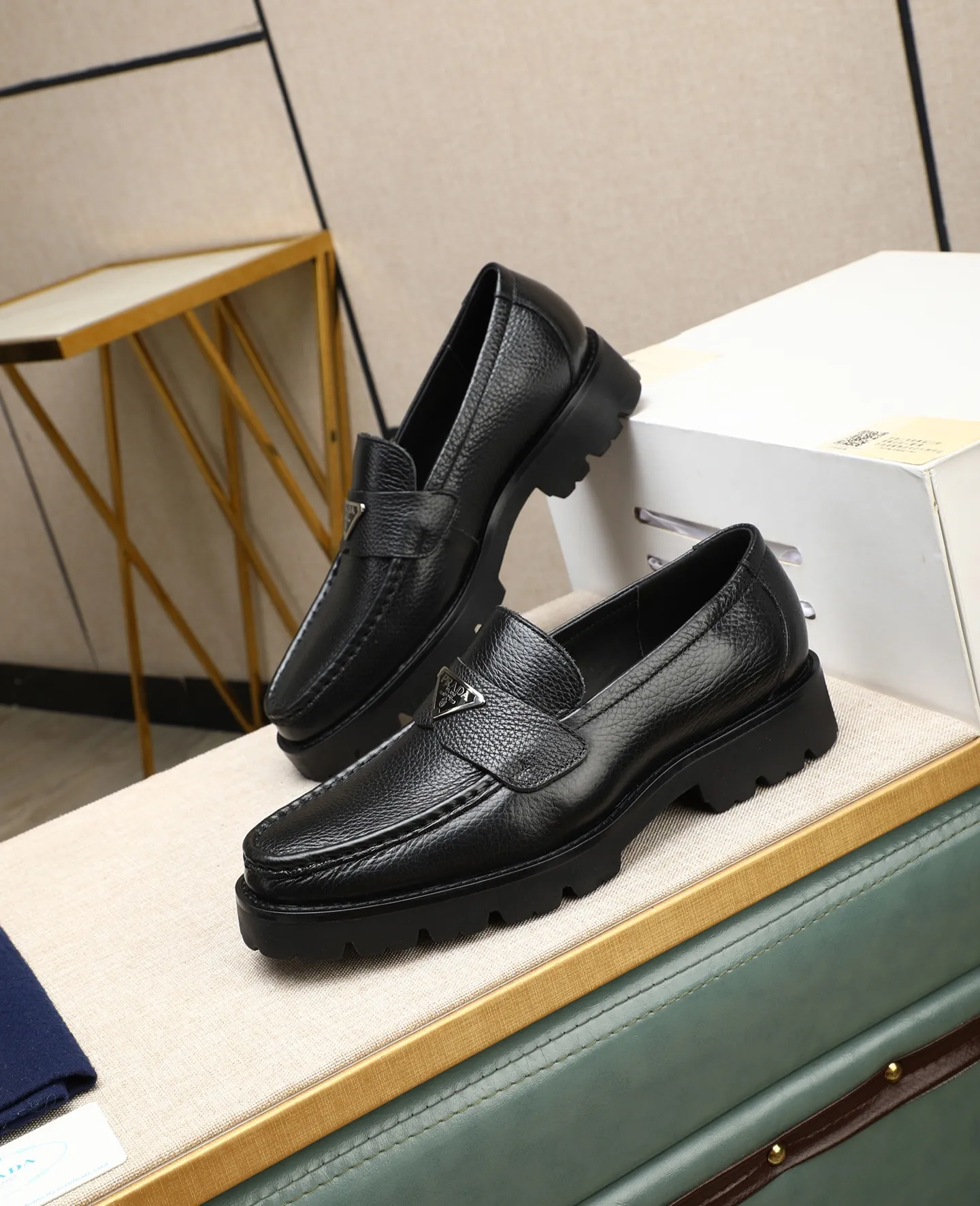 Men's men's shoes 💰540 (water-dyed cow leather) 📛📛PRADA high-end 20 counter latest model formal business leather shoes 👔 original version of the highest quality! Imported from Italy🇮🇹First layer calfskin fabric➕Cowhide lining Original outsole Formal size: 38➖45